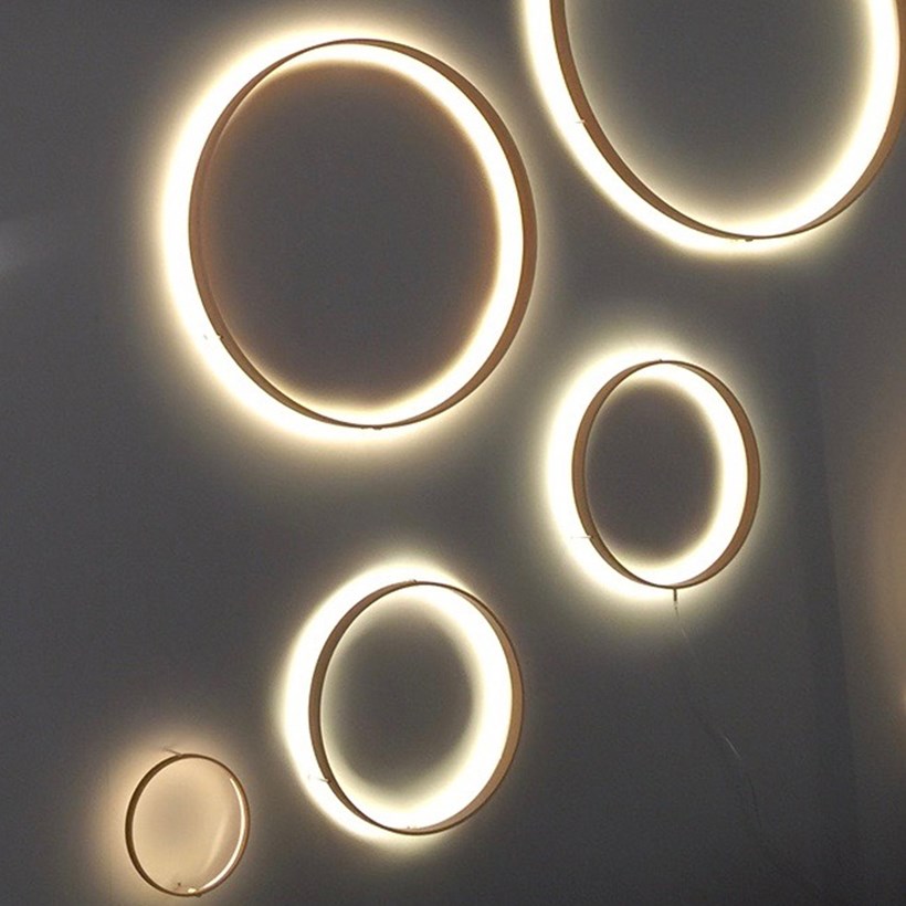 Henri Bursztyn _O LED Wall Light| Image:2